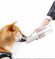 Pet accompanying cups go out dog walking portable water bottle outdoor drinking feeding dog dog waterer supplies